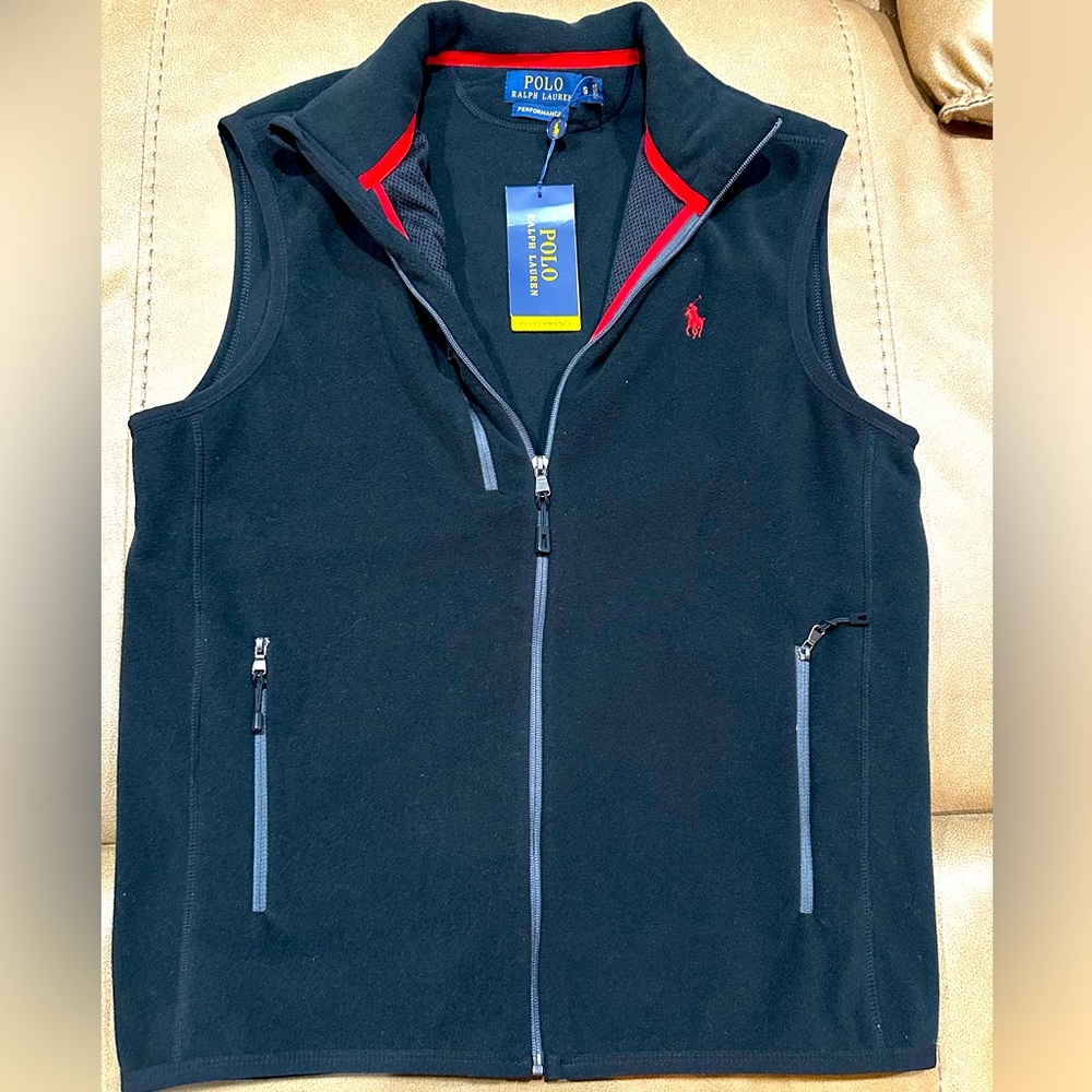 🖤NWT: Black fleece “POLO by Ralph Lauren” zip vest🖤